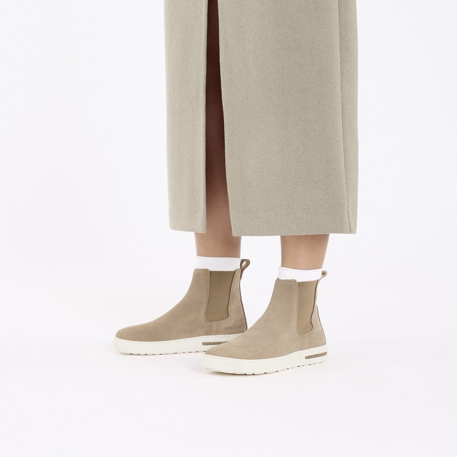 Bend Chelsea Suede Leather Narrow
