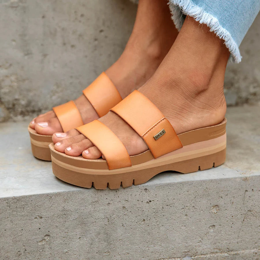 Cushion Vista Higher Sandals