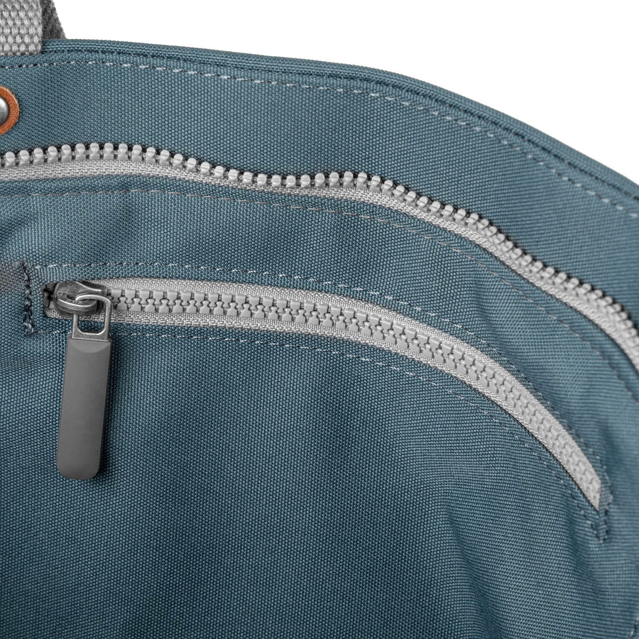 Trafalgar B Medium Tote