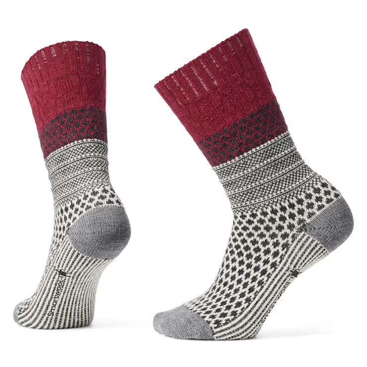 Everyday Cozy Popcorn Cable Crew Socks