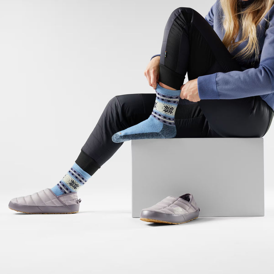 Everyday Cozy Snowflake Dream Crew Socks
