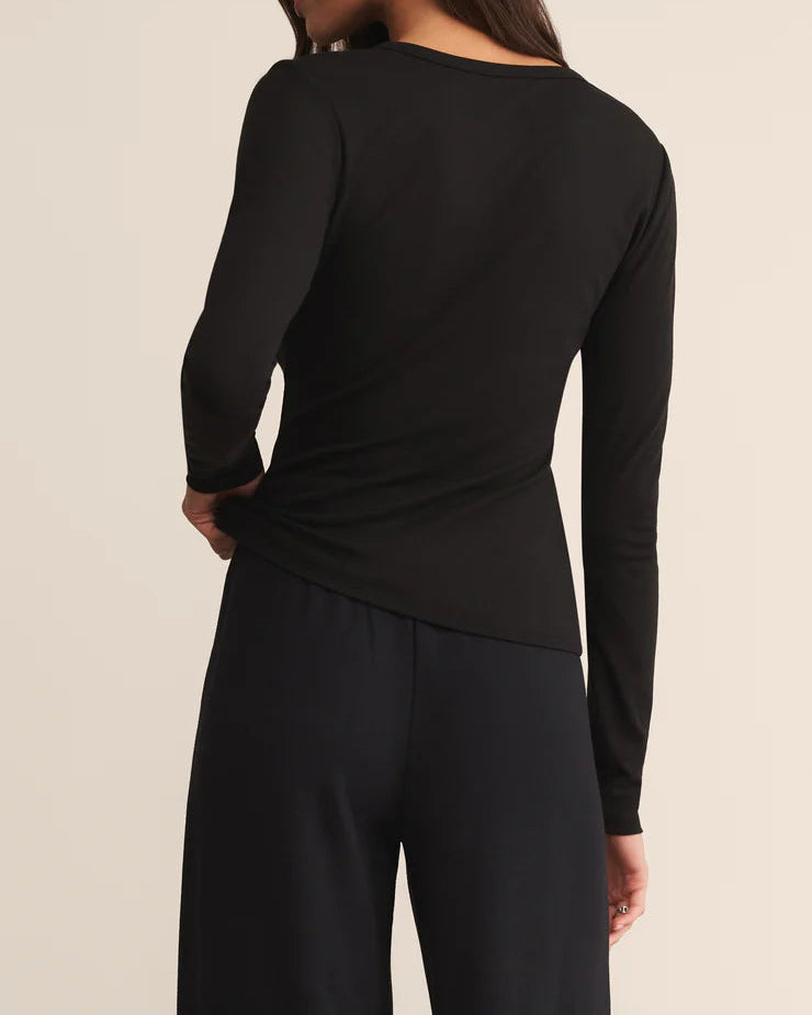 Second Skin Crew Long Sleeve Top