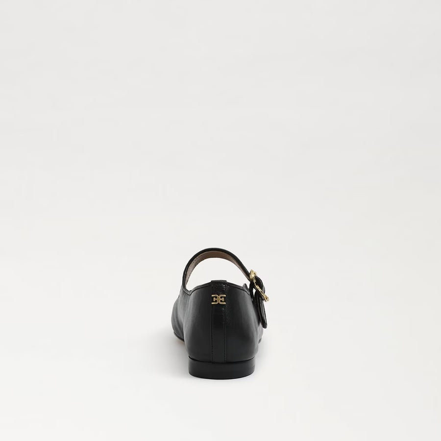 Michaela Mary Jane Flat