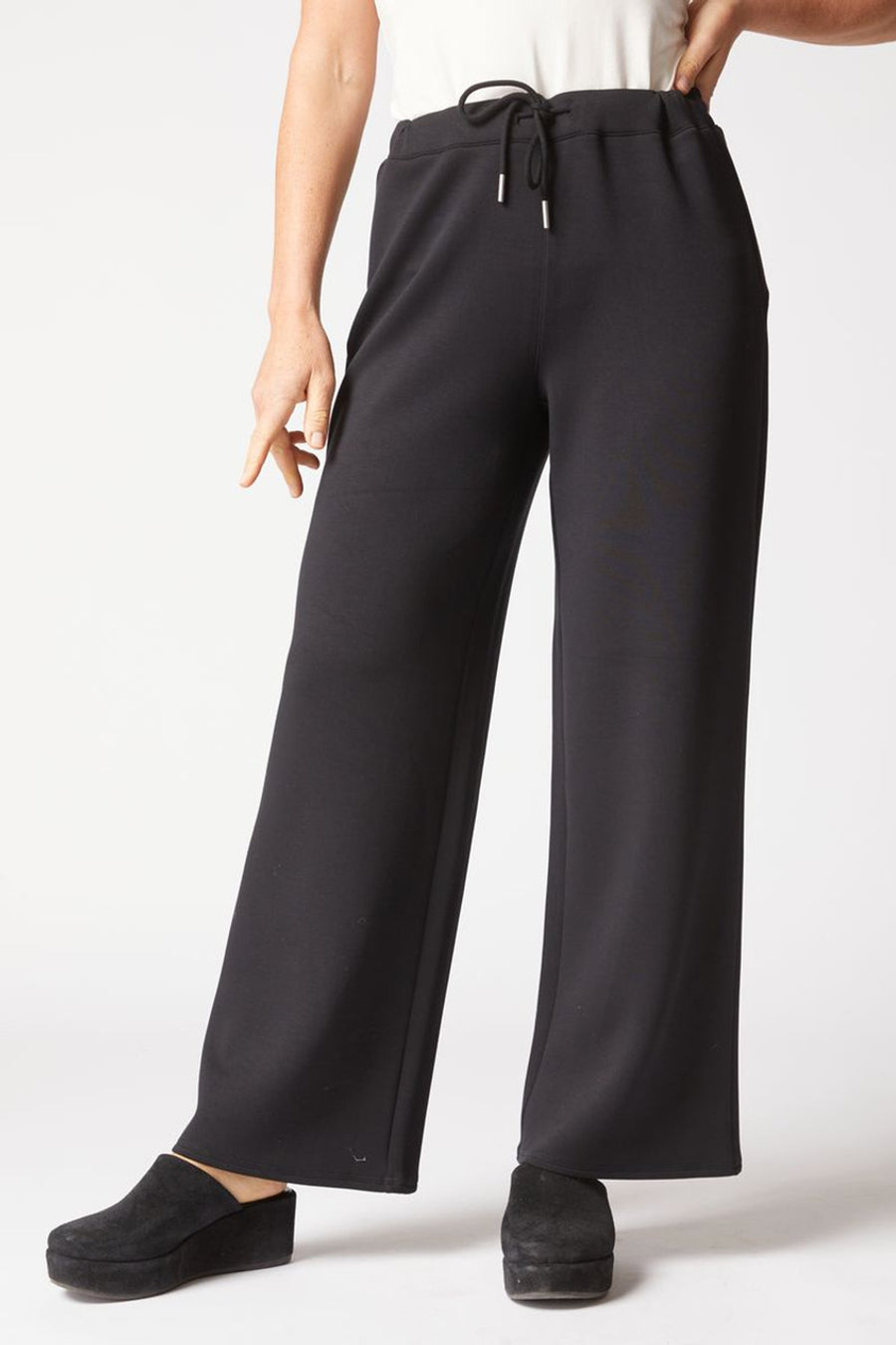 Passport Knit Travel Pant