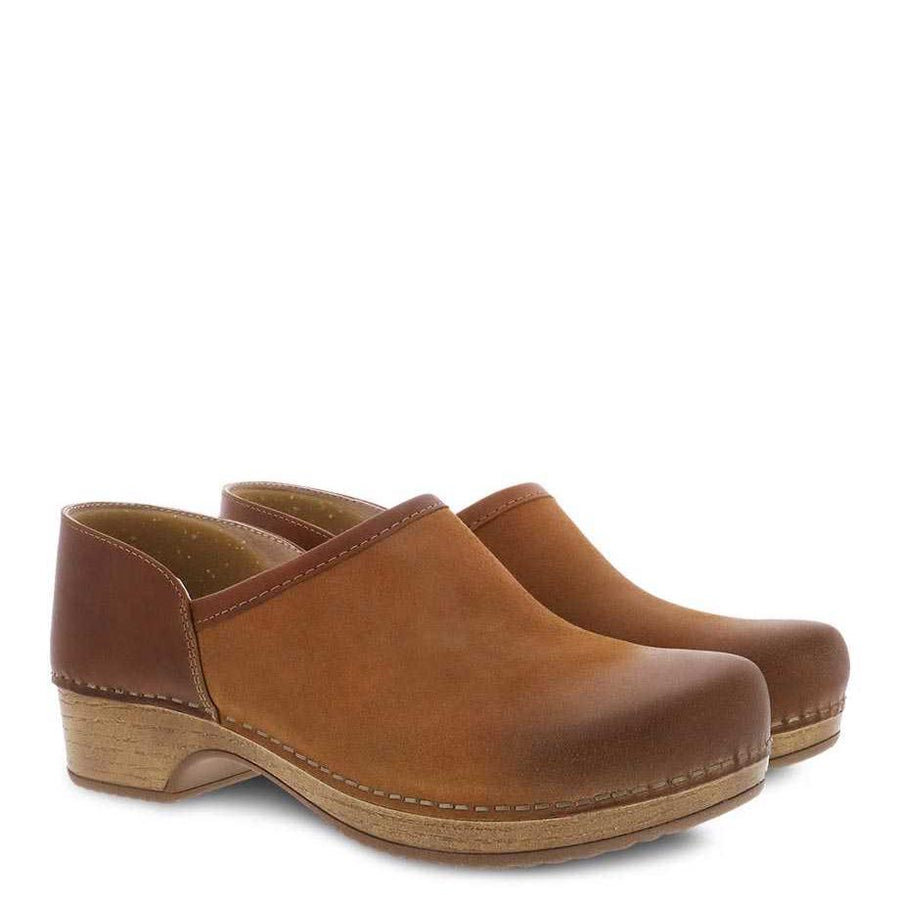 Brenna Clog