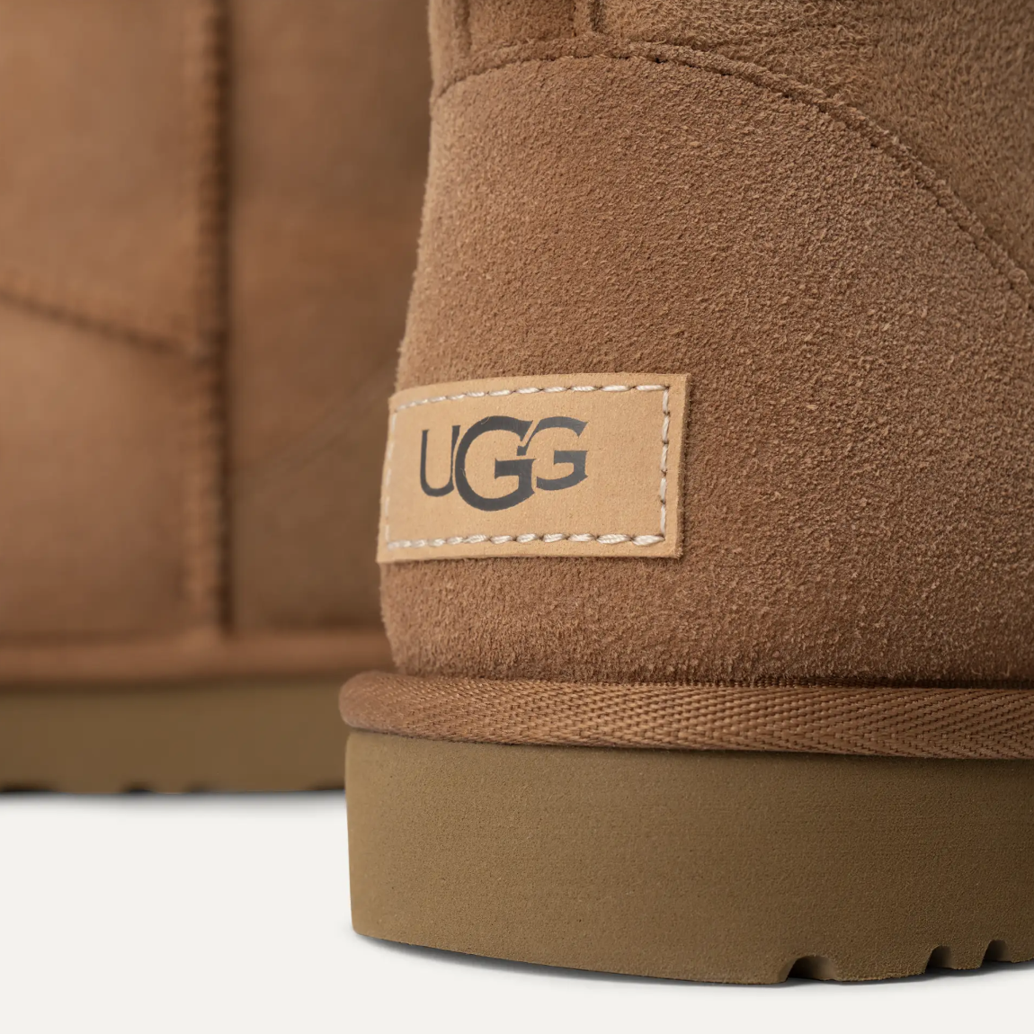 UGG