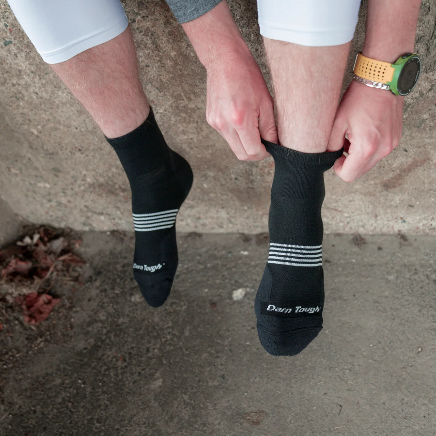 Darn Tough Men's Element Quarter Lightweight Running Socks