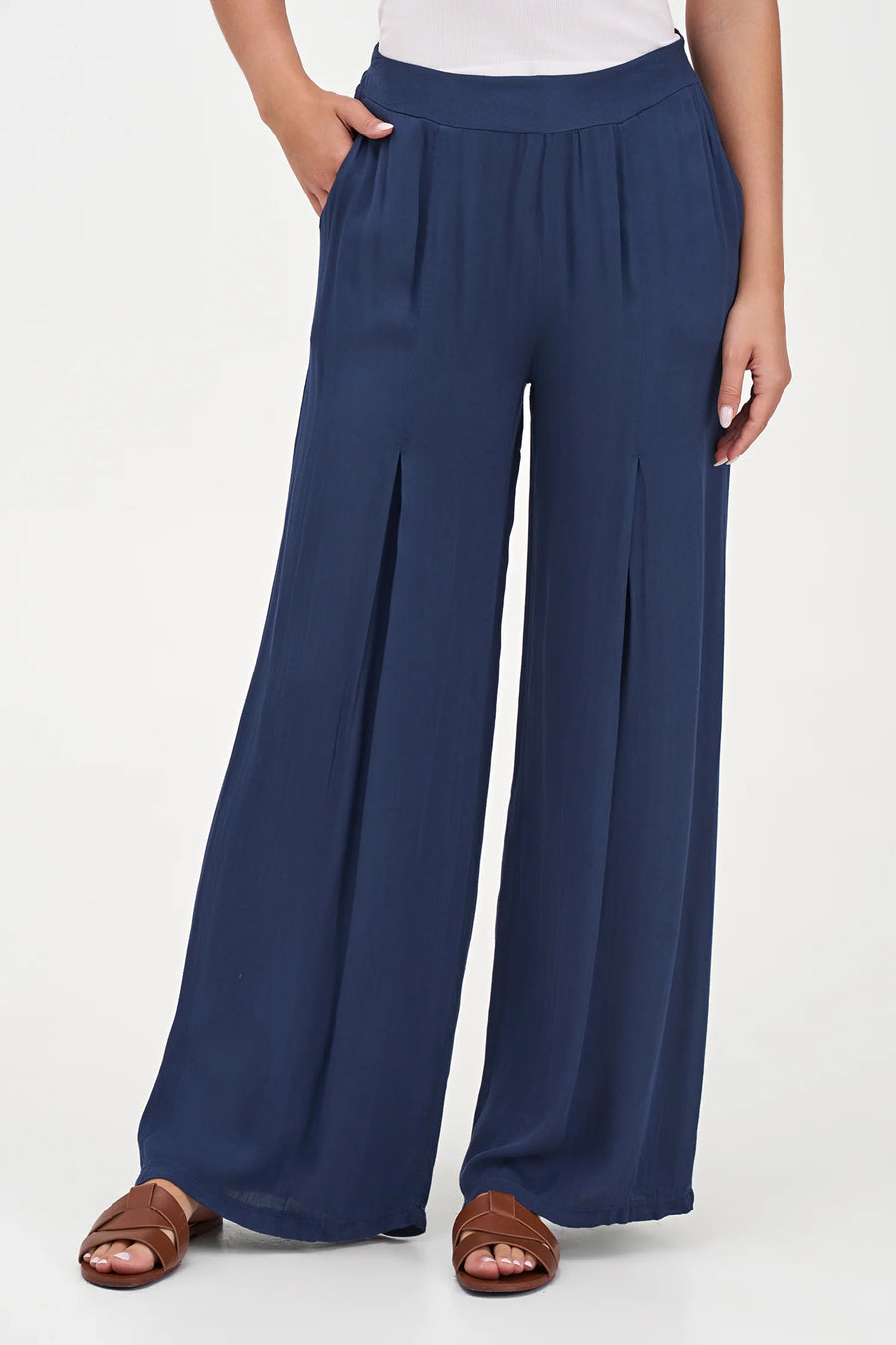 M Made in Italy Pleated Trousers