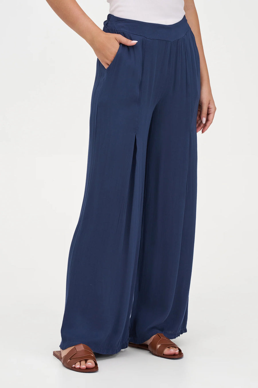 M Made in Italy Pleated Trousers