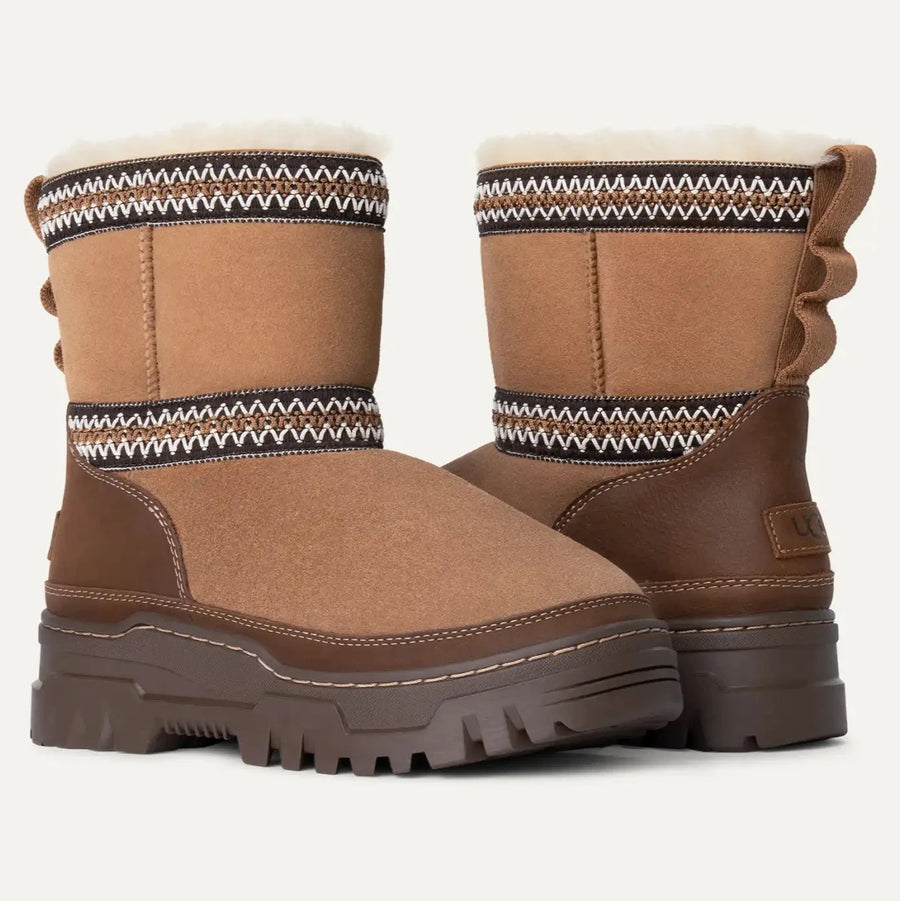 UGG Women's Classic Mini TrailGazer