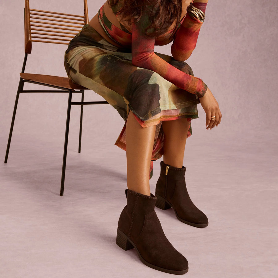 Toms Delilah Heeled Suede Boot