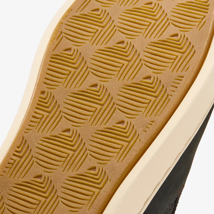 Women’s Pehuea Cozy Sneakers