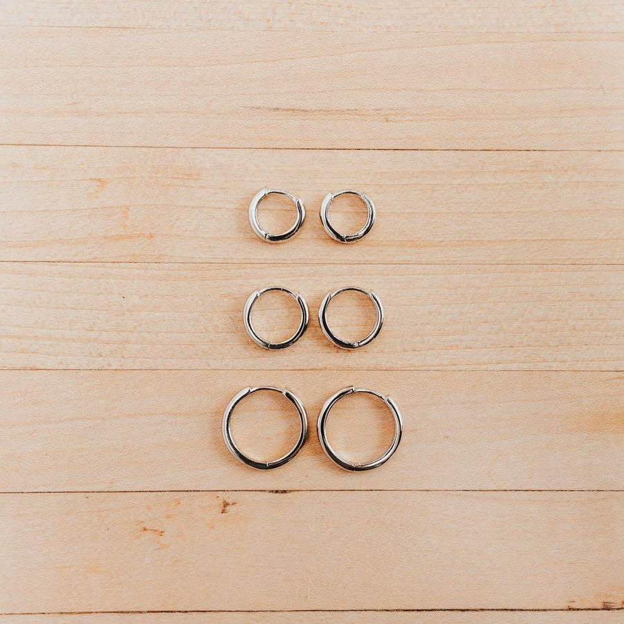 Mauve Jewelry Olivia Essential Hoops