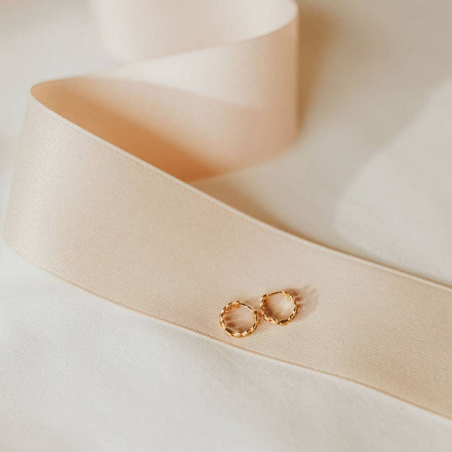 Mauve Jewelry Athena Hoops