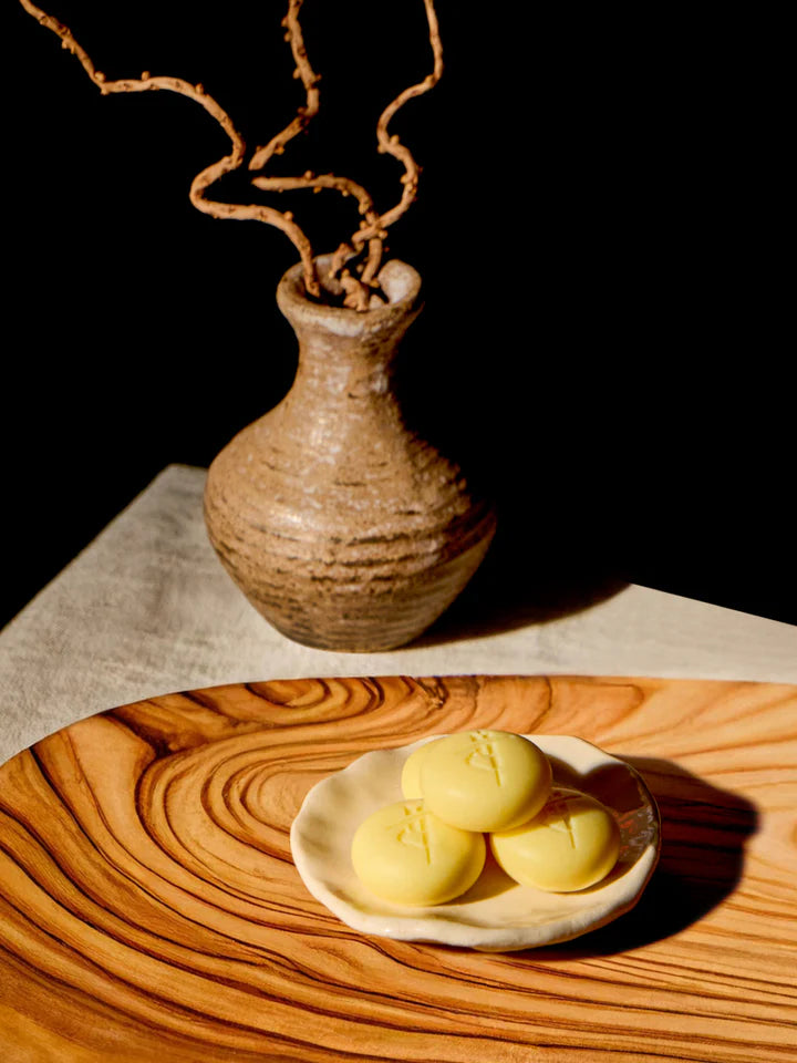 Amber & Vanilla Pebble Bath & Shower Oil