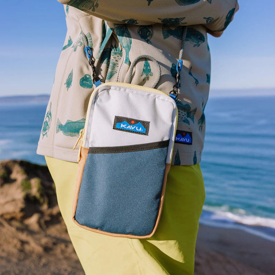 Kavu Essential Case
