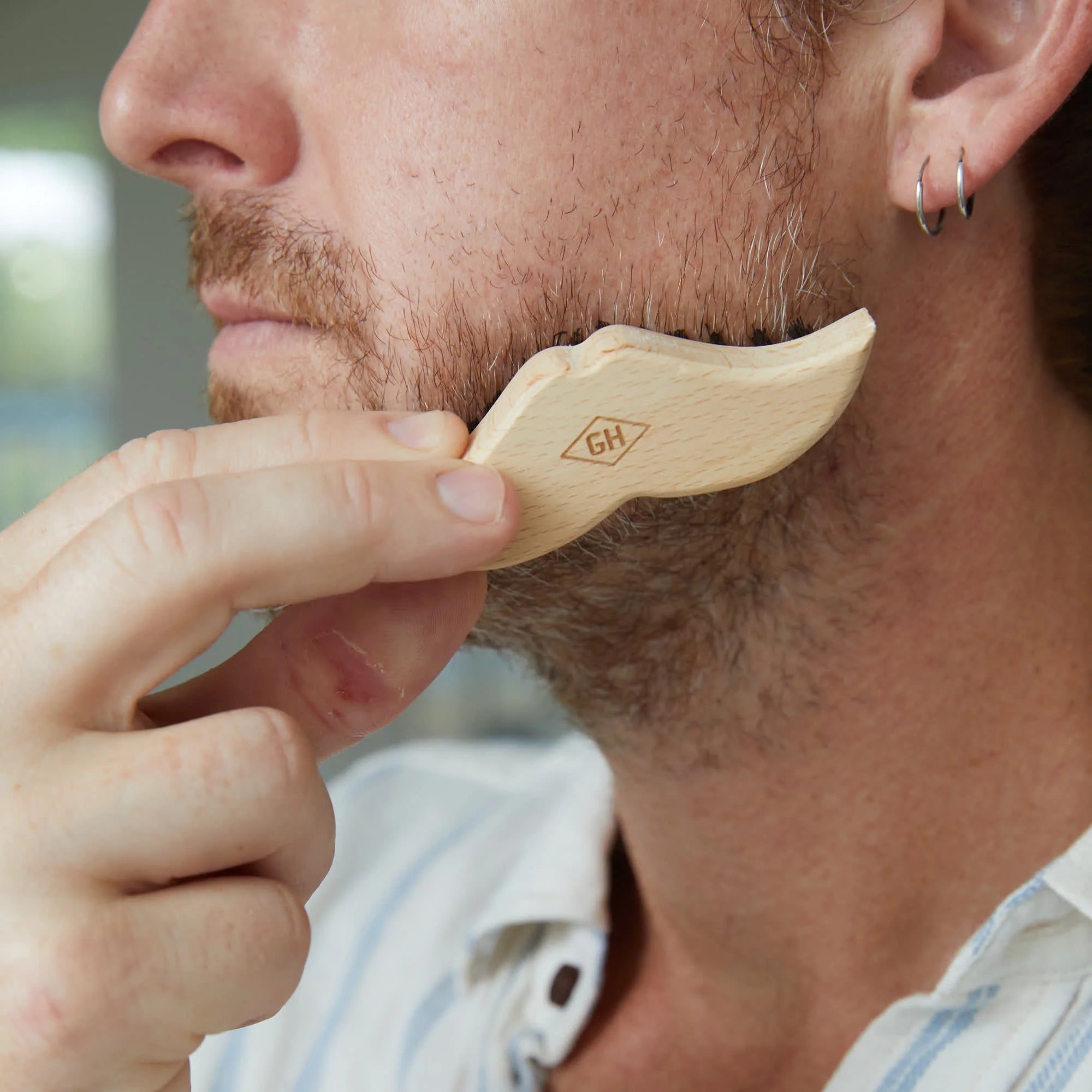 Gentlemen's Hardware Beard Brush