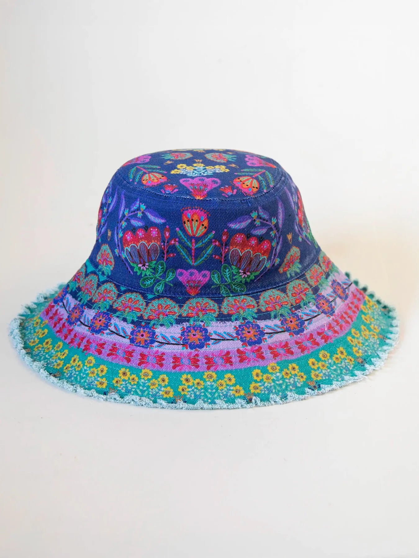 Sandy Days Bucket Hat