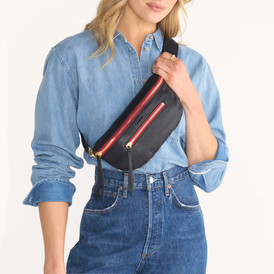 Charles Crossbody Medium