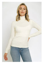 Load image into Gallery viewer, Mystree Fitted Turtleneck Sweater
