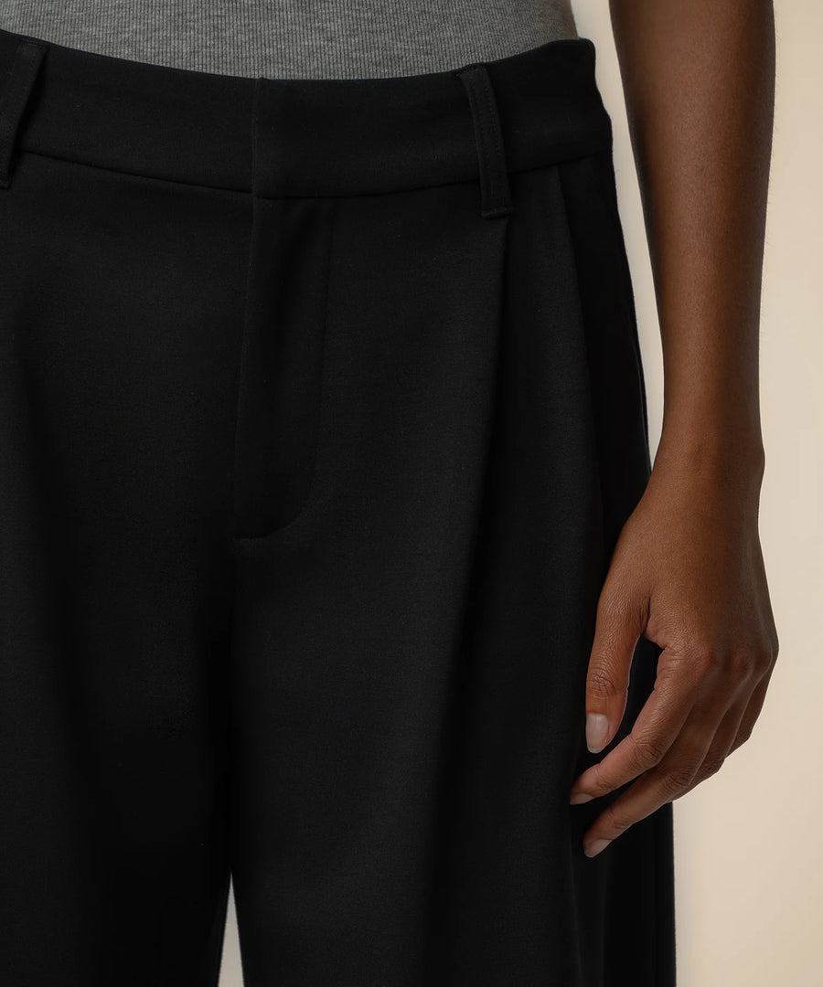 KUT Cheryl Ponte High Rise Wide Leg Pant