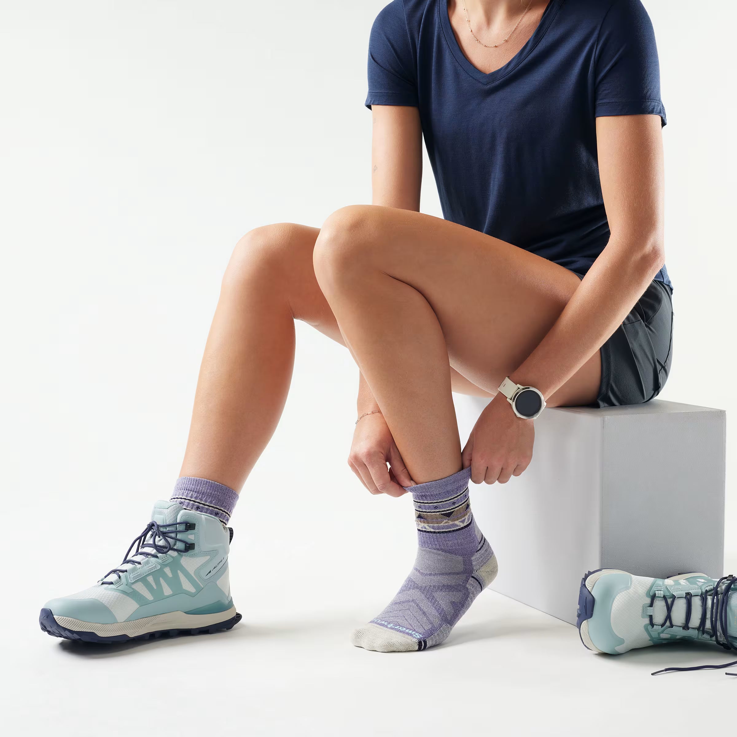 Women's Hike Zig Zag Valley Mid Crew Socks