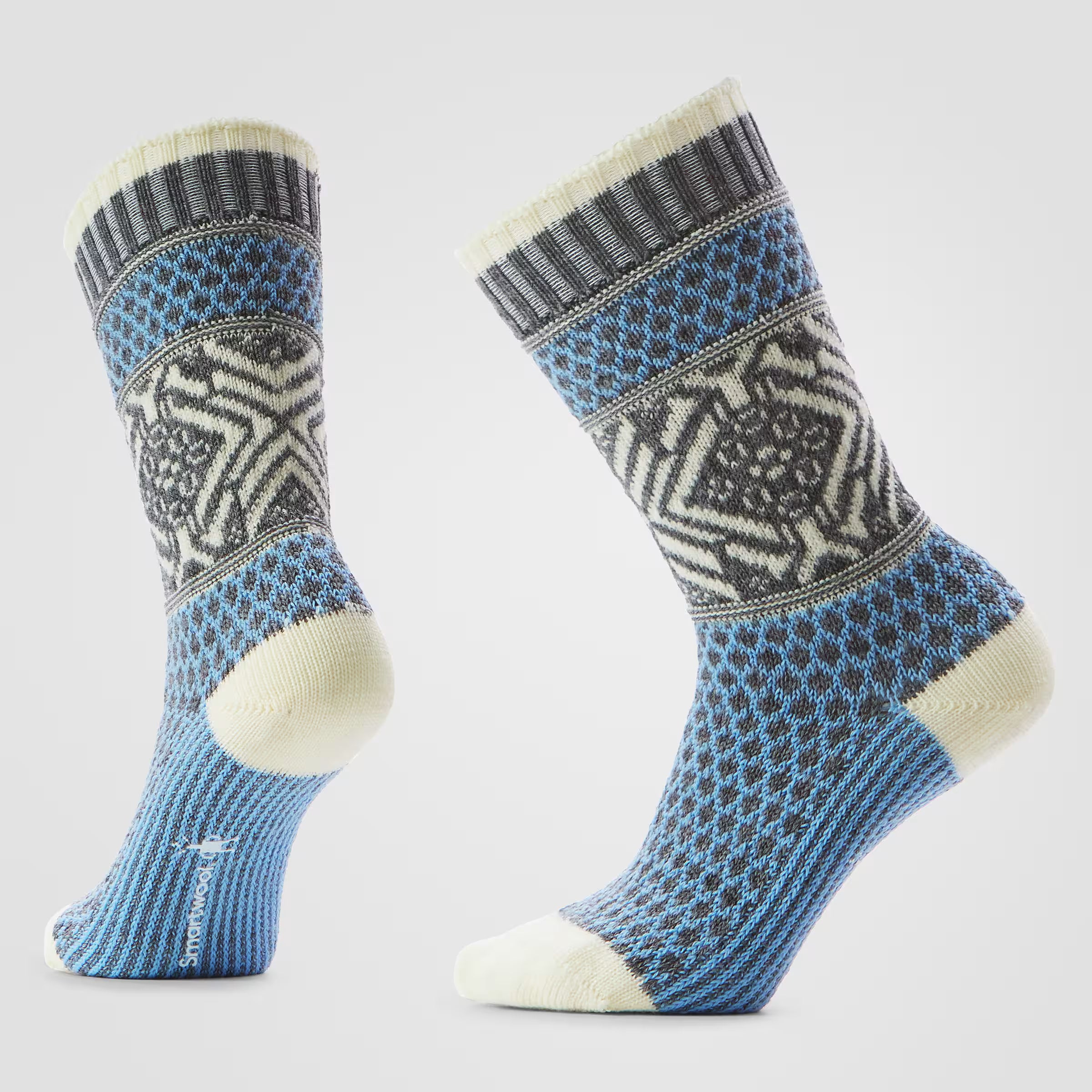 Everyday Cozy Popcorn Snowflake Pattern Crew Socks
