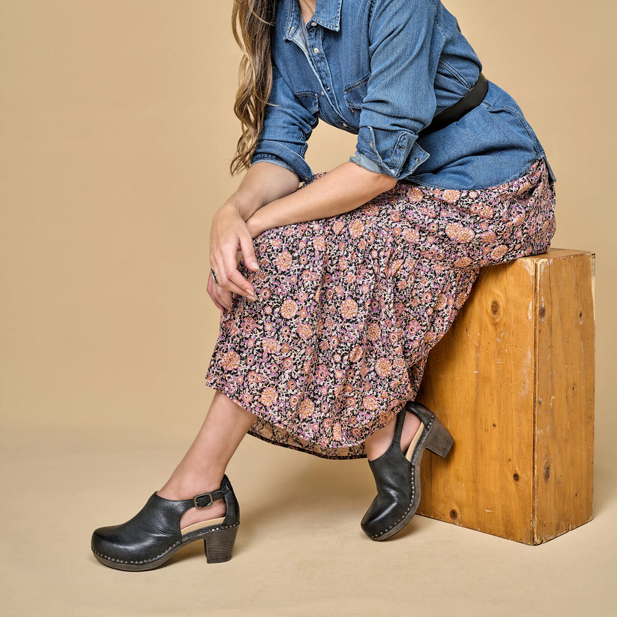 Dansko Sassy