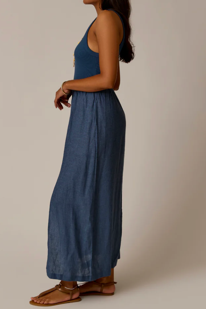 Carve Lark Linen Dress