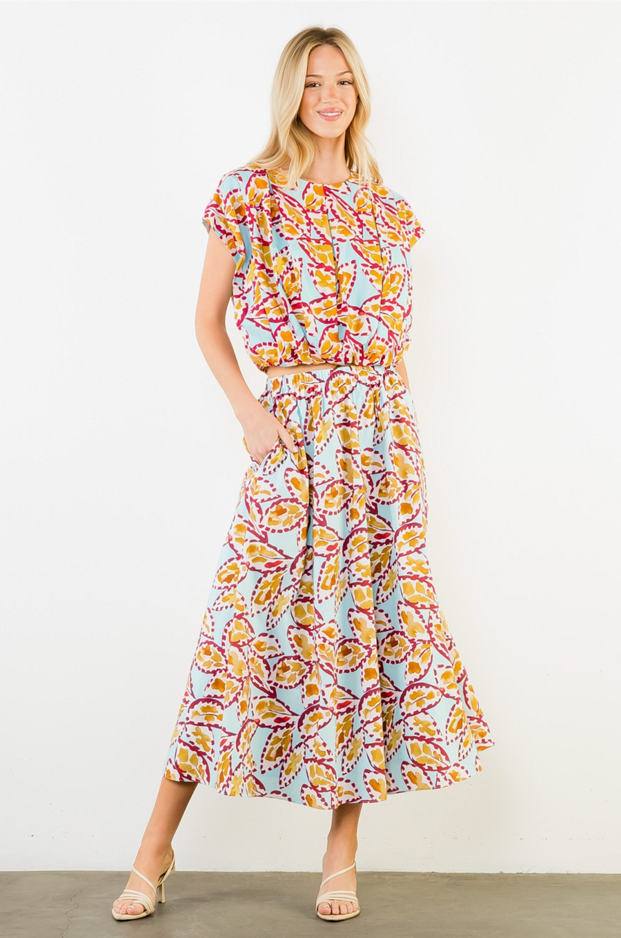 THML Sleeveless Pattern Top with Button Back