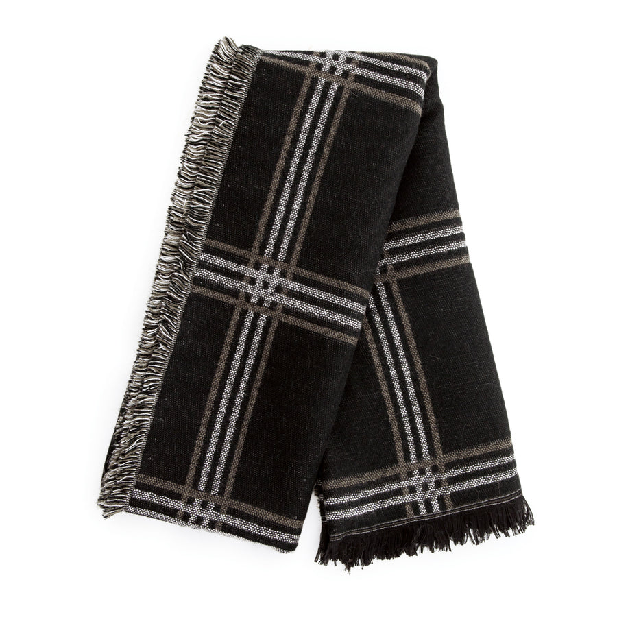 Aventura Sara Plaid Scarf