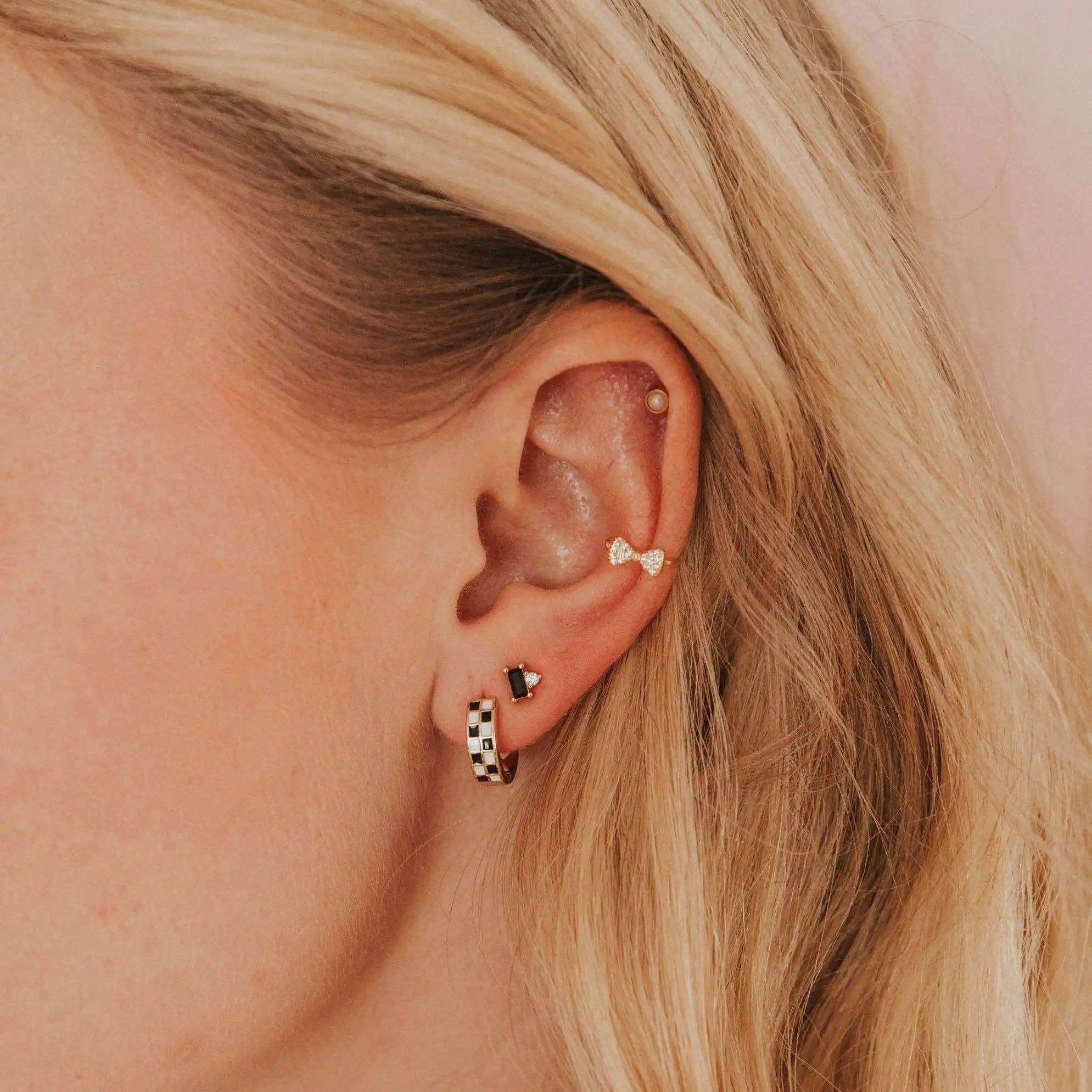 Mauve Jewelry Black & White Checkered Hoops