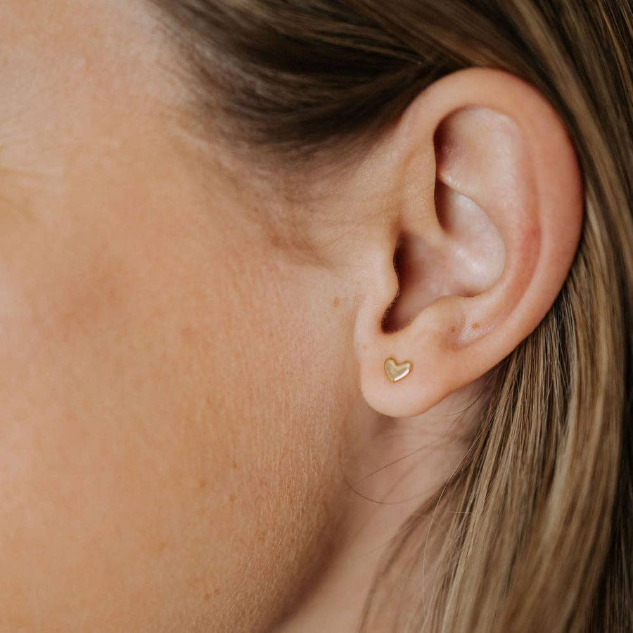 Mauve Jewelry Mini Heart Studs