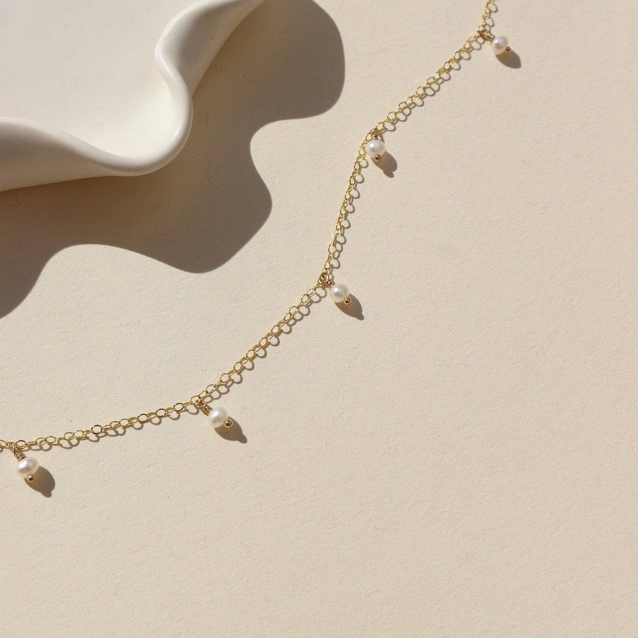 Token Delicate Pearl Necklace