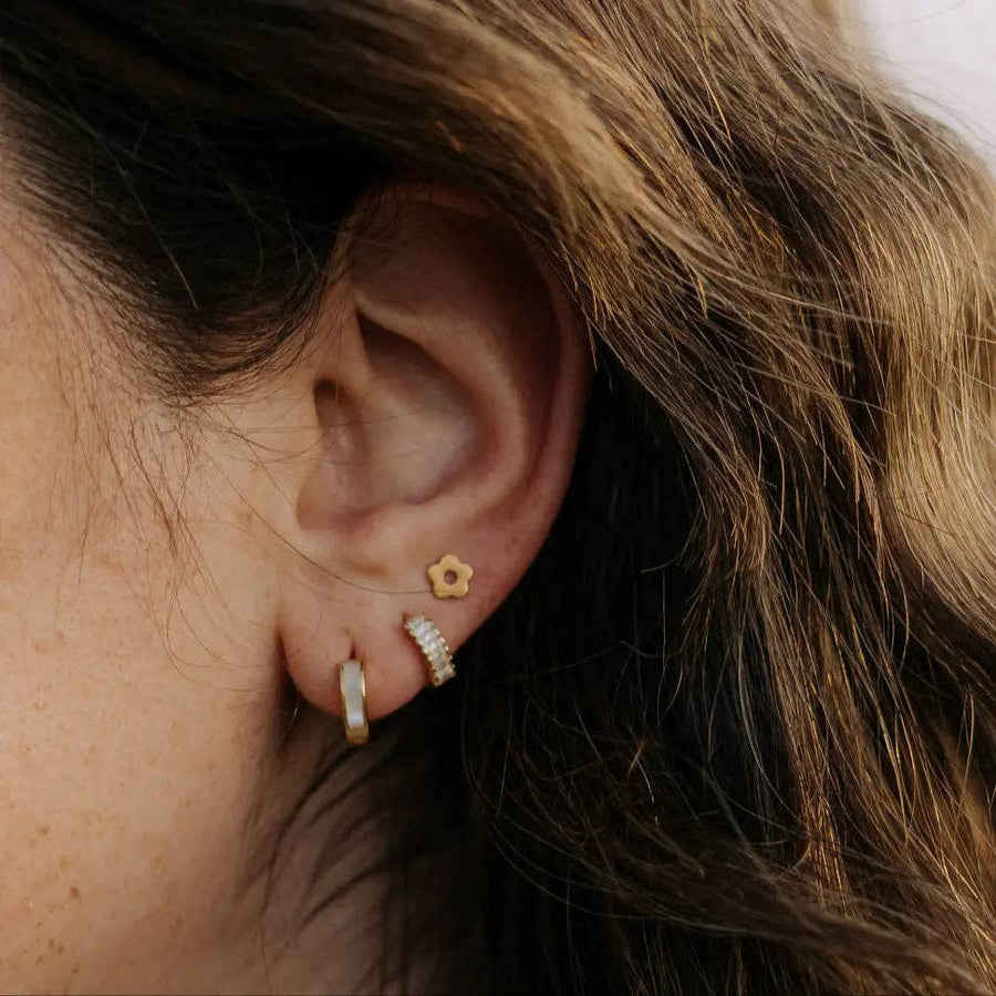 Mauve Jewelry Flower Flat Back Studs