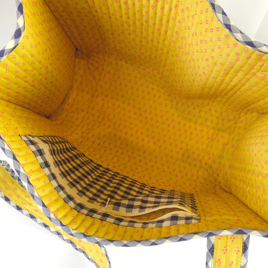 Handker Teddy Quilted Tote