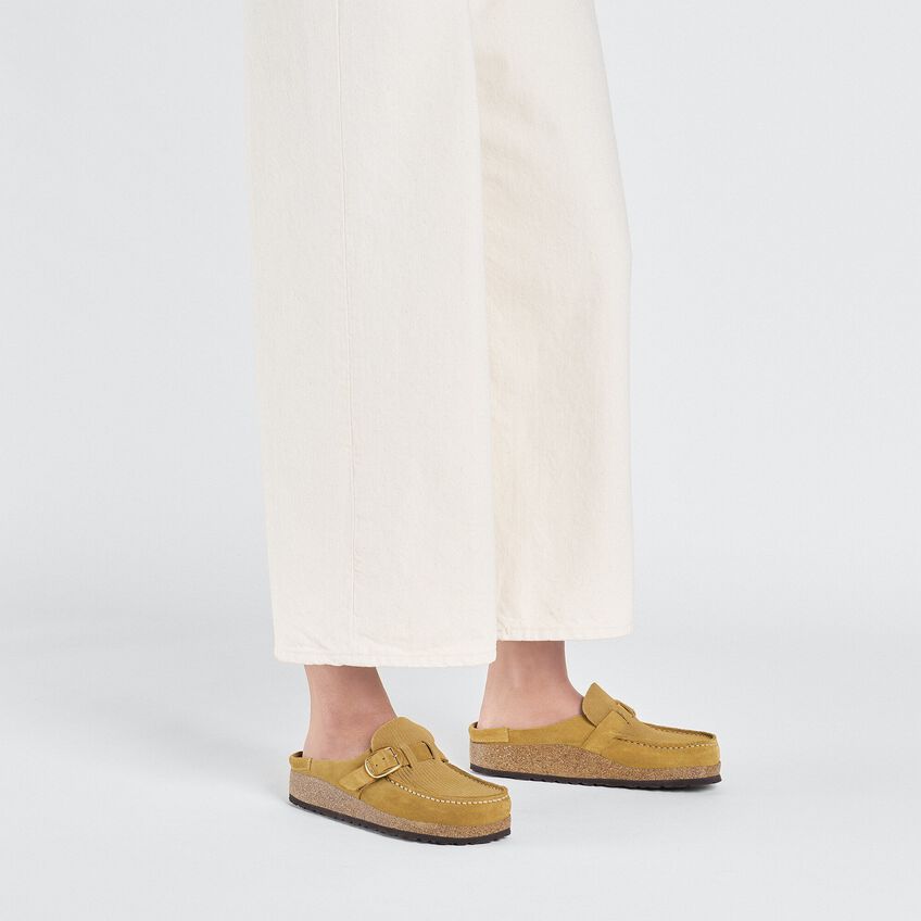 Birkenstock Buckley Suede Embossed