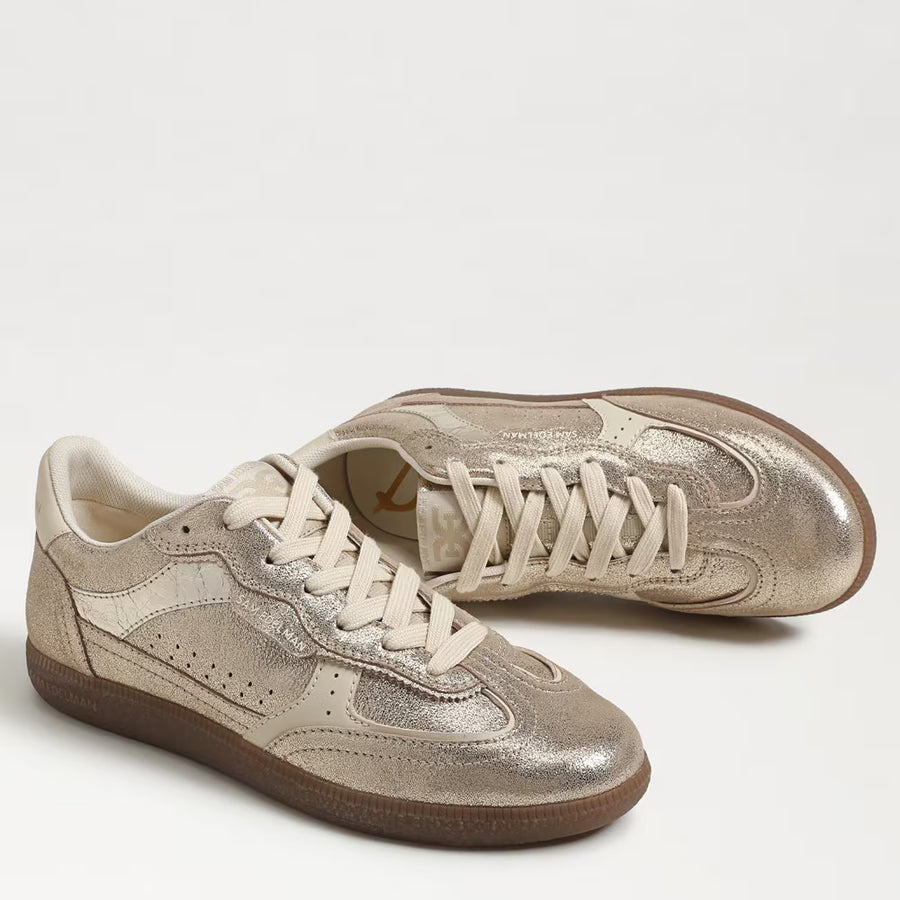 Kallen Sneaker