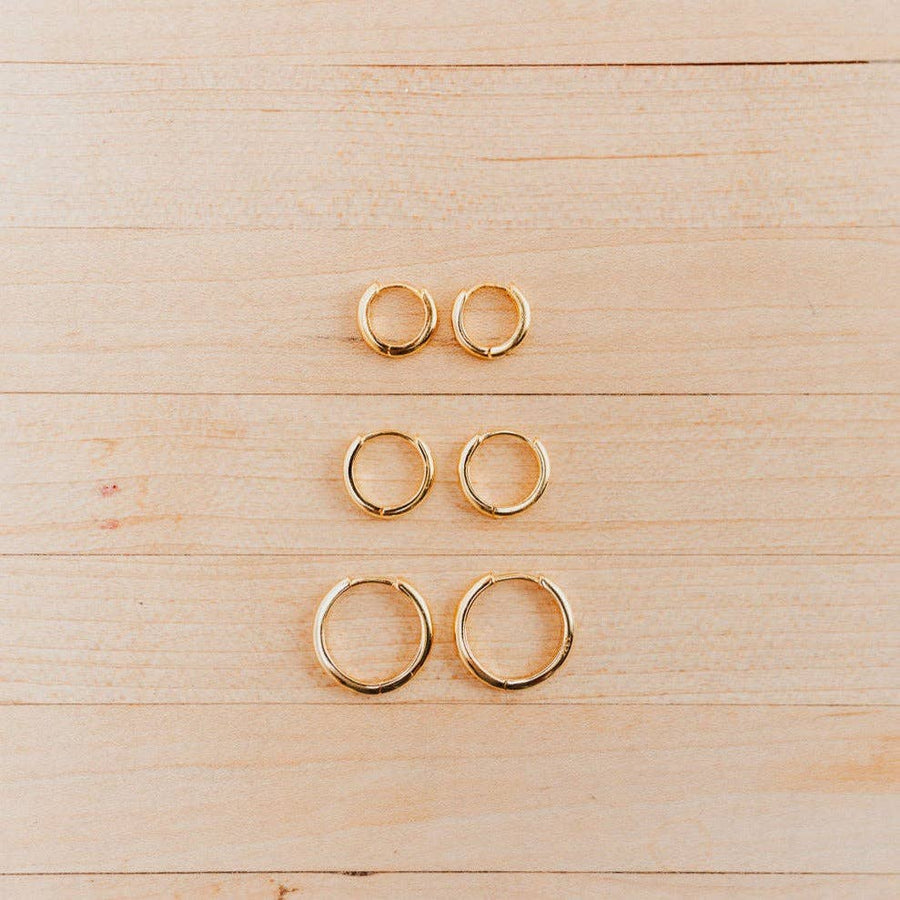 Mauve Jewelry Olivia Essential Hoops