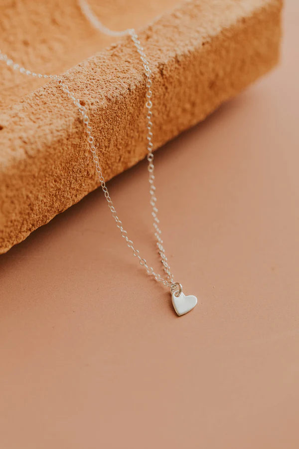 Tiny Heart Necklace Silver