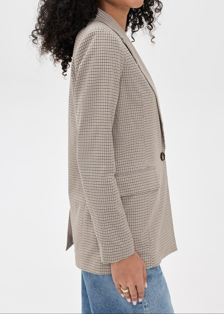 Elite Blazer