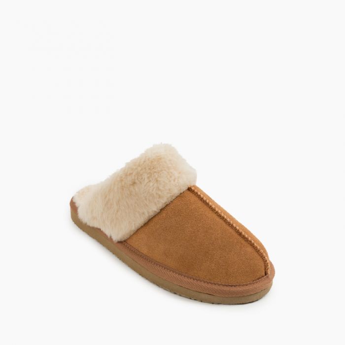 Minnetonka Chesney Slipper